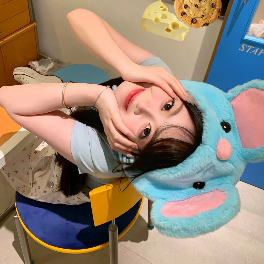 侦探米娜